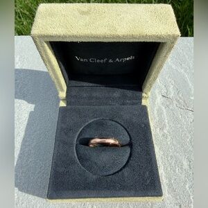 Auth.✅ Van Cleef and Arpels Rose Gold 3mm Wedding Band Size 57 (U.S. Size 8)✨